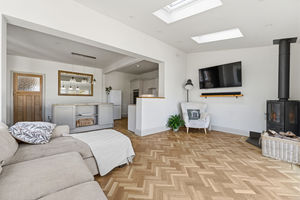 Photo 77- click for photo gallery